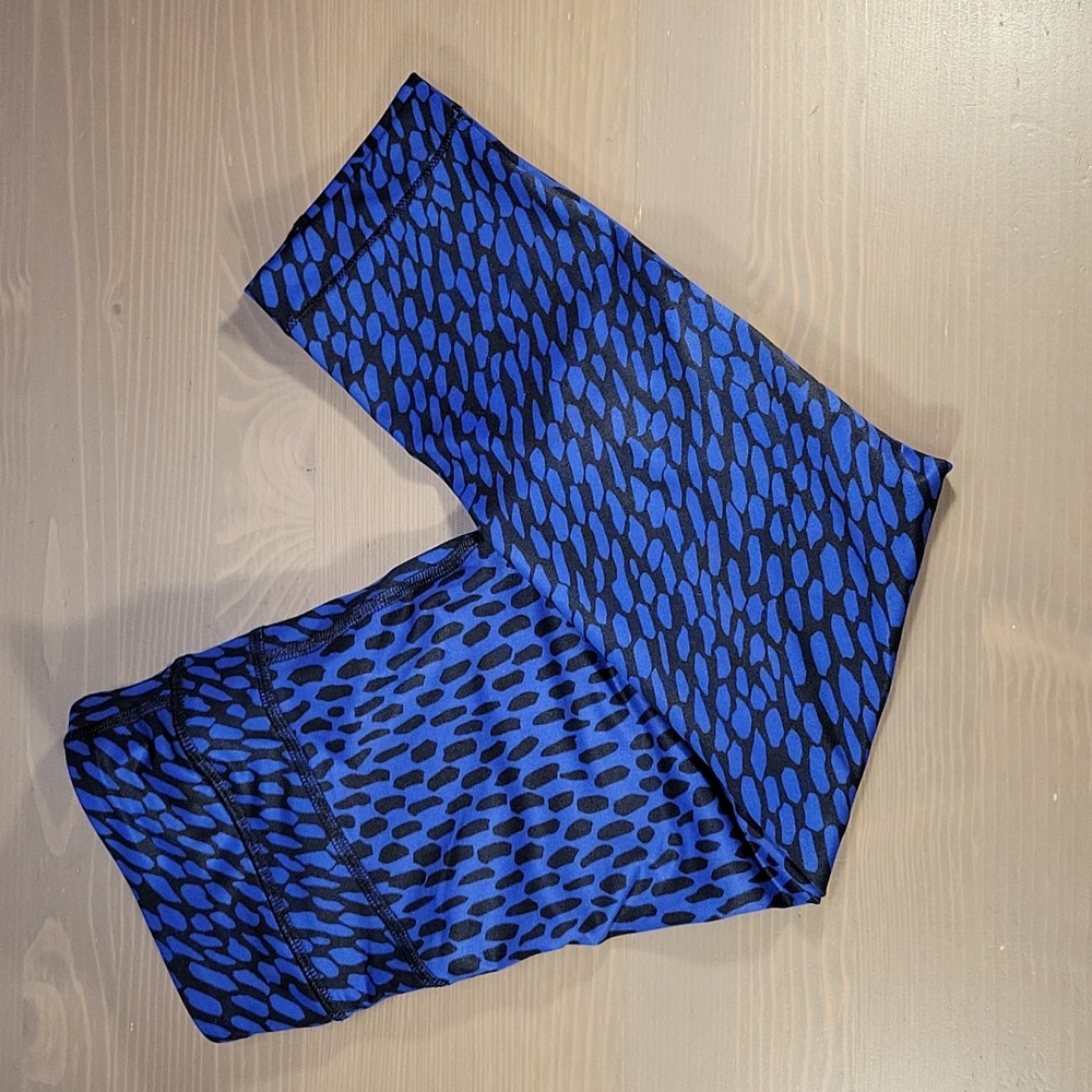Under Armour Heat Gear Capri Leggings Size XS
